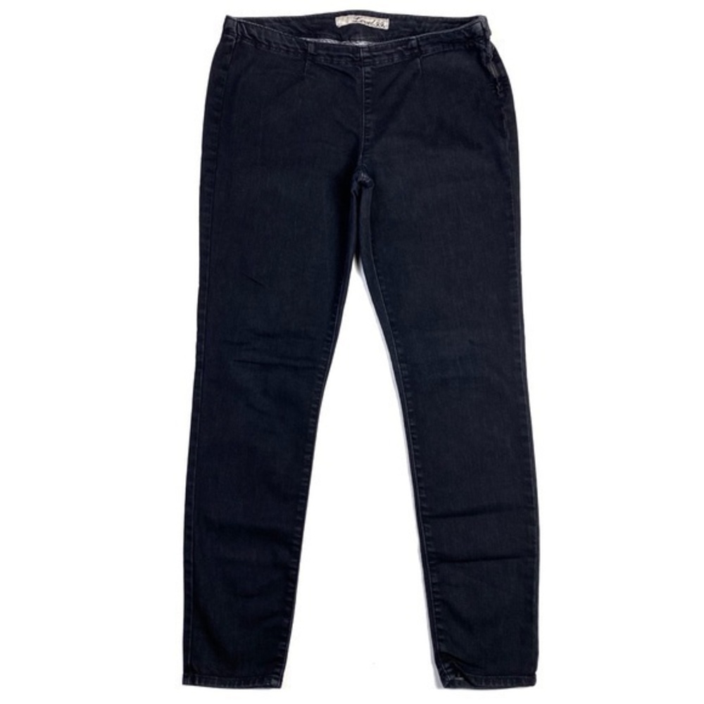 Level 99 Dark Wash Denim Side‎ Zip Skinny Jean
